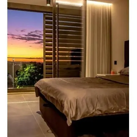 Condo In Faro, Albufeira Appartement